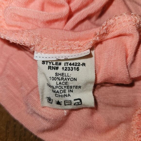 Tuesday Iris Women’s Size M Salmon Pink Crochet Lightweight Tank Top - Picture 4 of 4